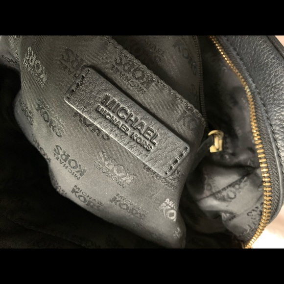 Michael Kors Dome Satchel - Picture 6 of 6